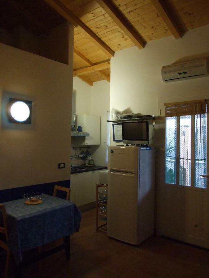 Le Case Del Sole Ventimiglia Buitenkant foto